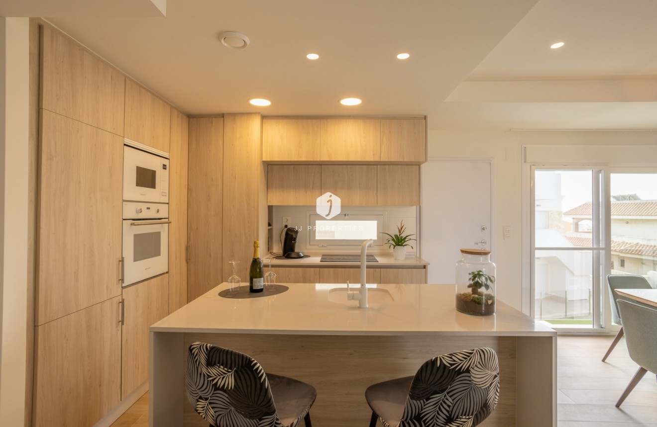 Segunda mano - Apartamento / piso -
San Miguel de Salinas - Inland