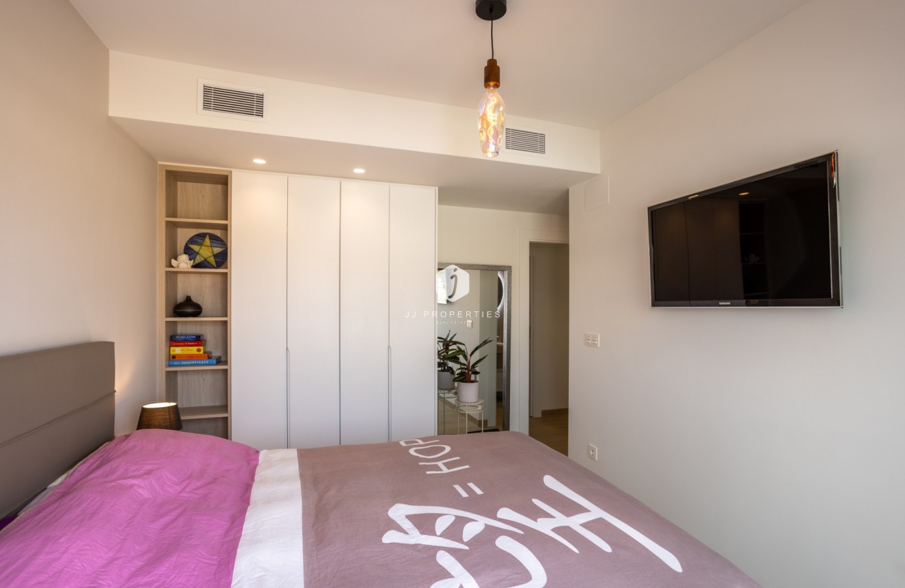 Segunda mano - Apartamento / piso -
San Miguel de Salinas - Inland