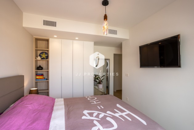 Segunda mano - Apartamento / piso -
San Miguel de Salinas - Inland