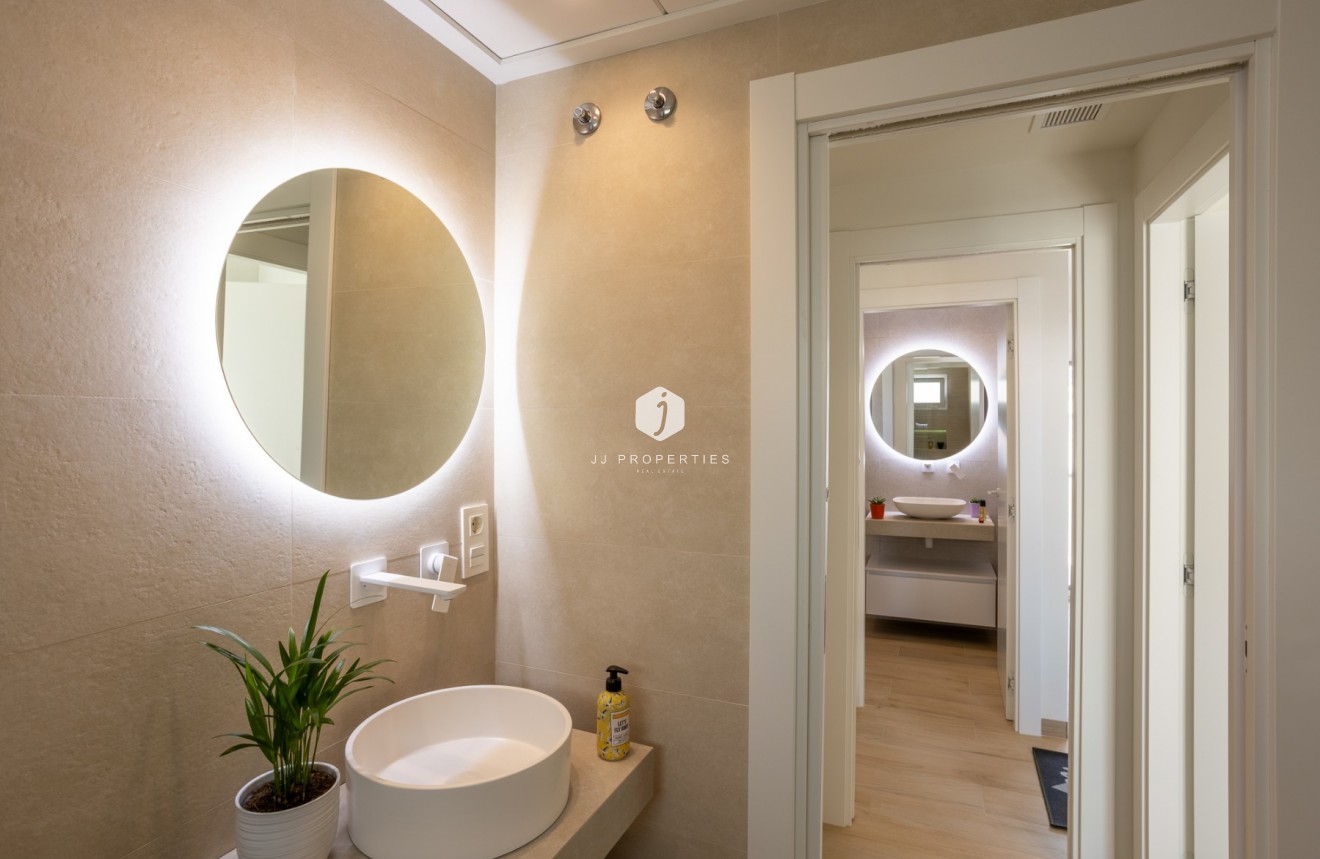 Segunda mano - Apartamento / piso -
San Miguel de Salinas - Inland