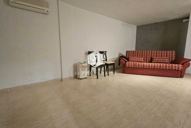 Segunda mano - Villa -
Guardamar del Segura - Campomar