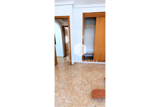 Segunda mano - Ático -
Torrevieja - Playa de los Locos