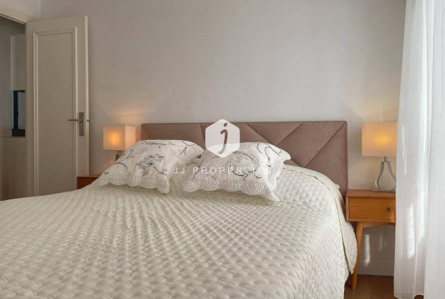 Segunda mano - Apartamento / piso -
Torrevieja - Centro