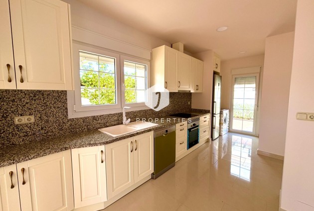 Aus zweiter Hand - Villa -
Cabo Roig - Costa Blanca