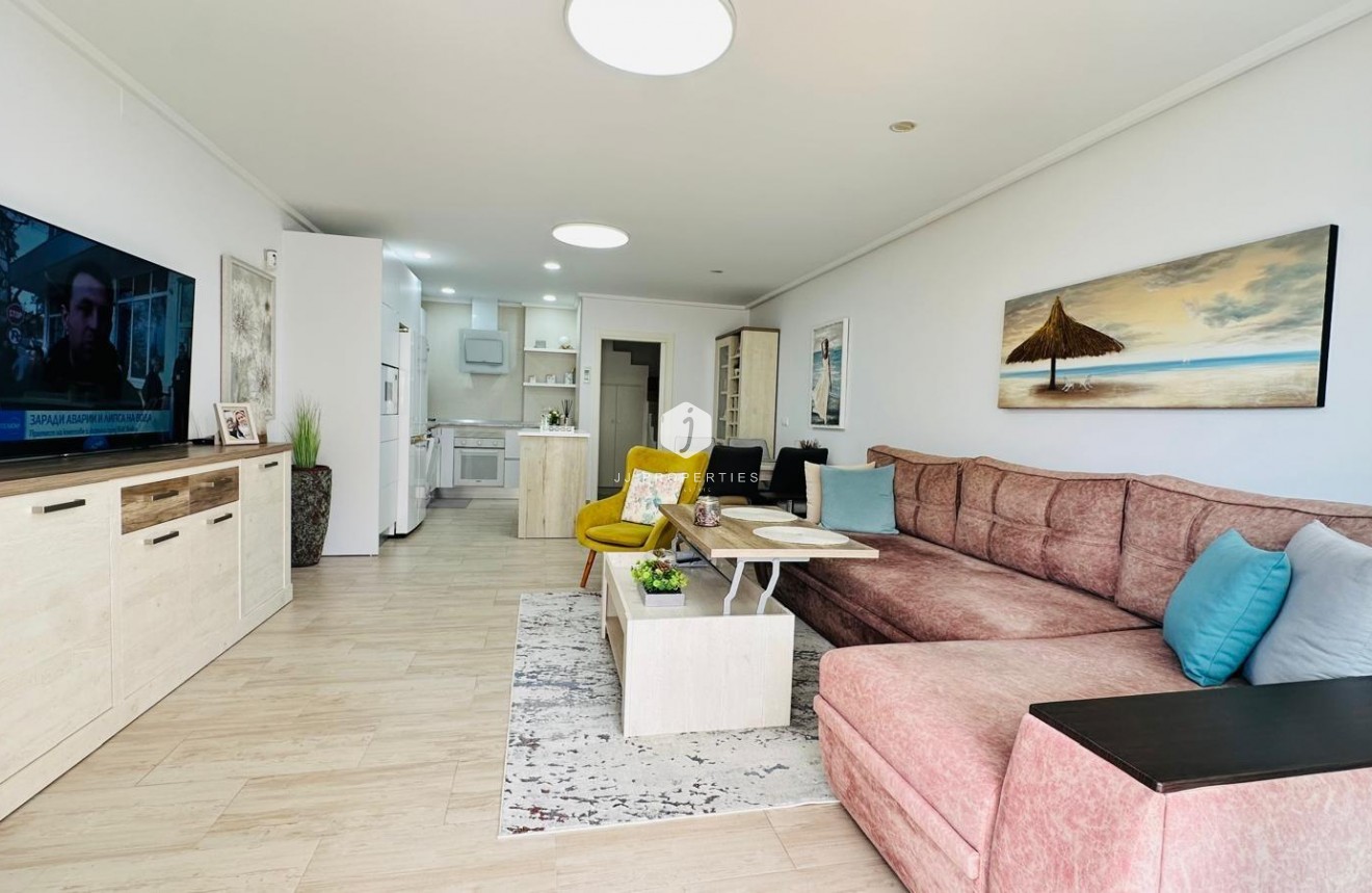 Segunda mano - Duplex -
Torrevieja - La siesta