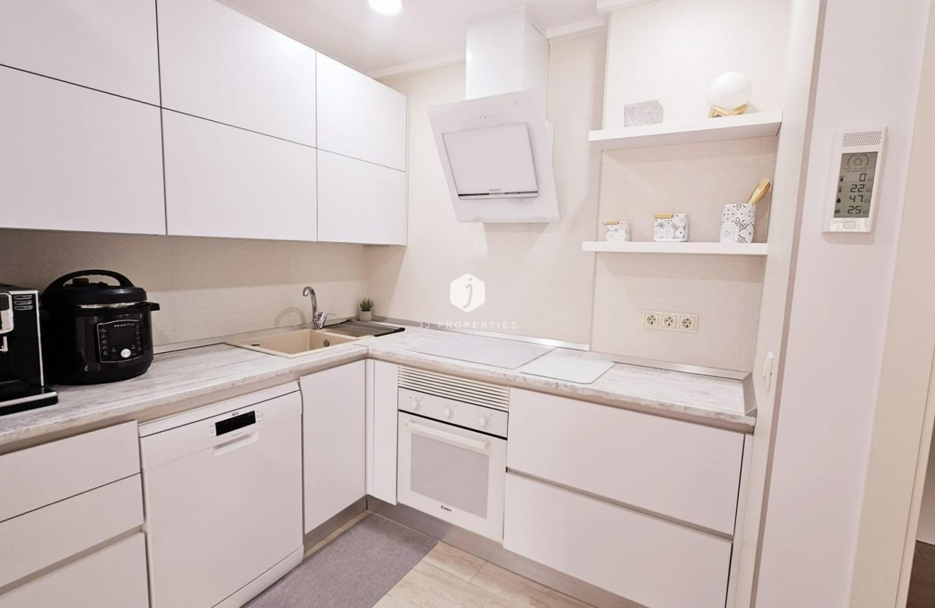 Segunda mano - Duplex -
Torrevieja - La siesta