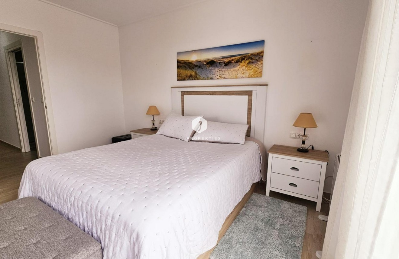 Segunda mano - Duplex -
Torrevieja - La siesta