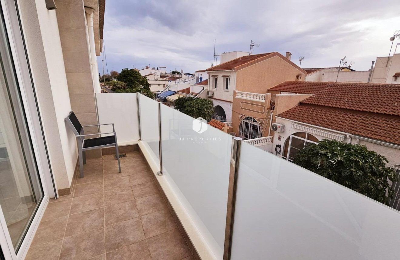 Segunda mano - Duplex -
Torrevieja - La siesta