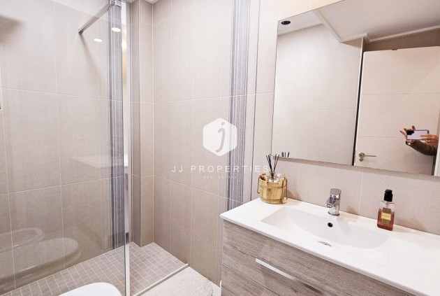 Segunda mano - Duplex -
Torrevieja - La siesta