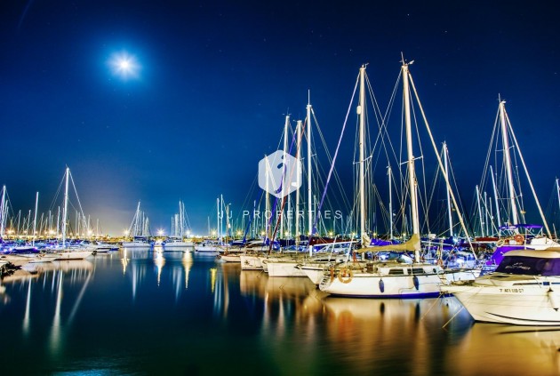 Segunda mano - Duplex -
Torrevieja - La siesta