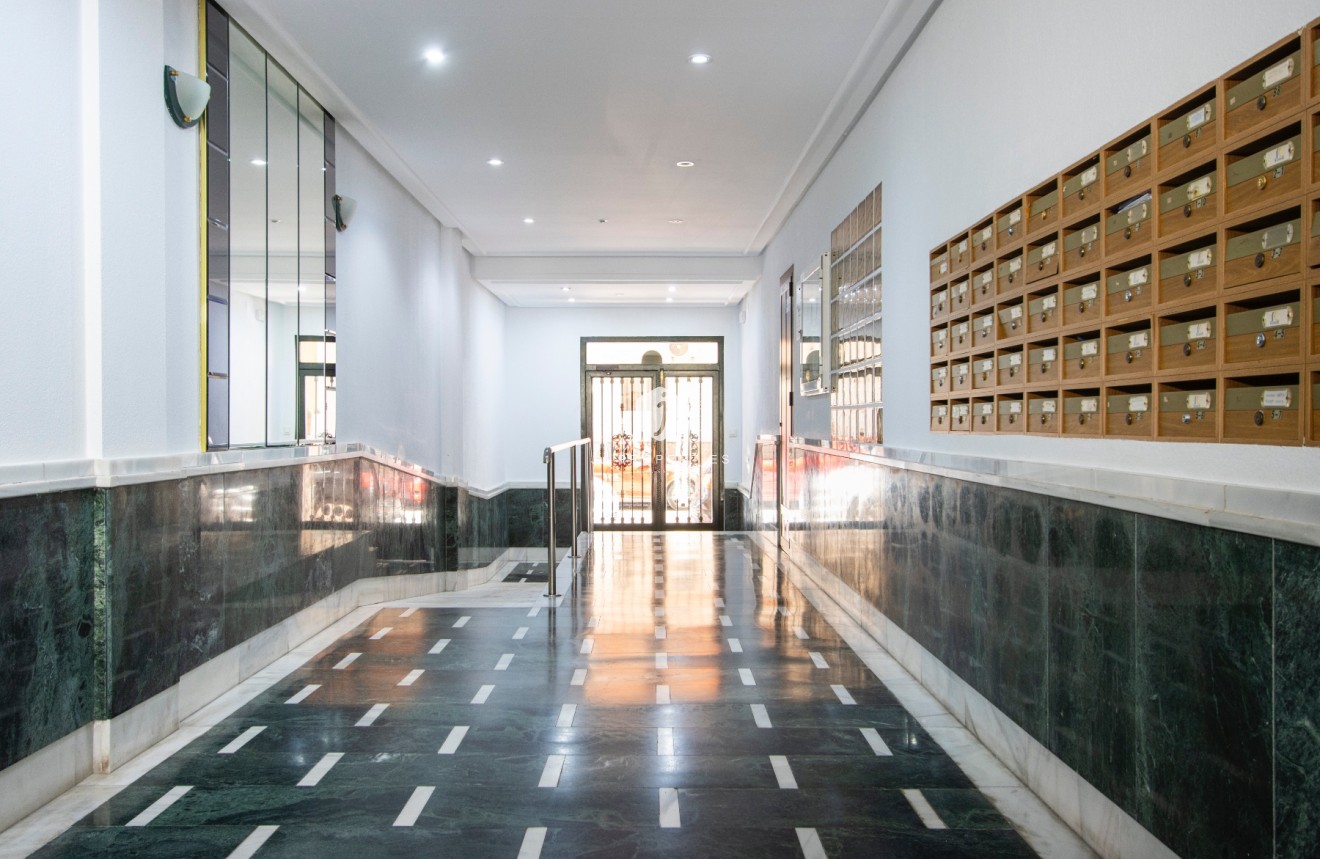 Segunda mano - Apartamento / piso -
Torrevieja - Costa Blanca