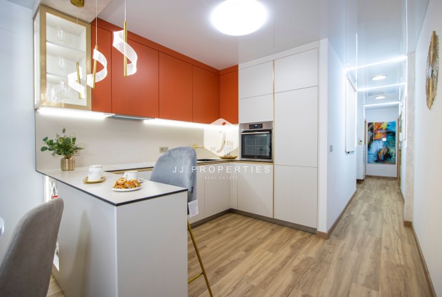 Segunda mano - Apartamento / piso -
Torrevieja - Costa Blanca