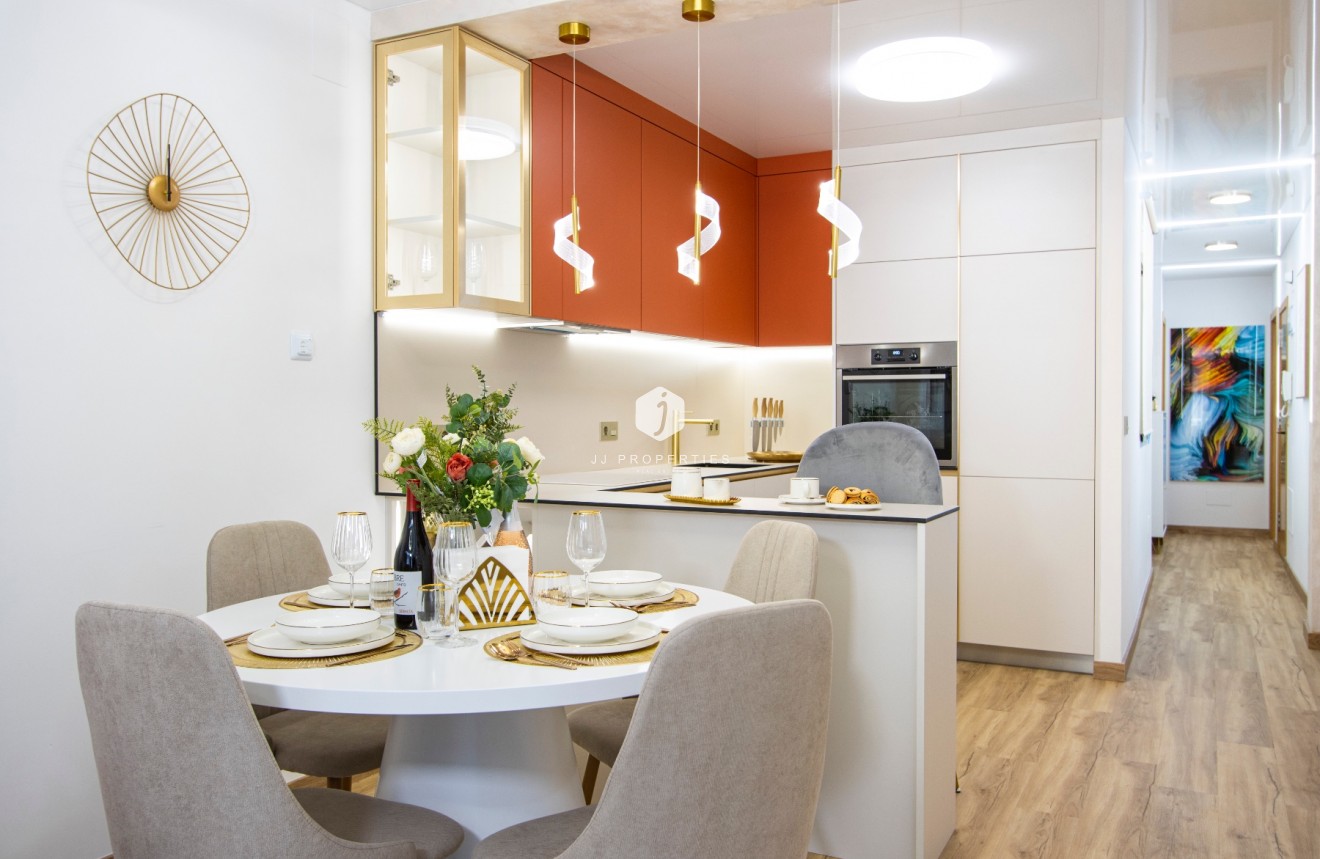 Segunda mano - Apartamento / piso -
Torrevieja - Costa Blanca