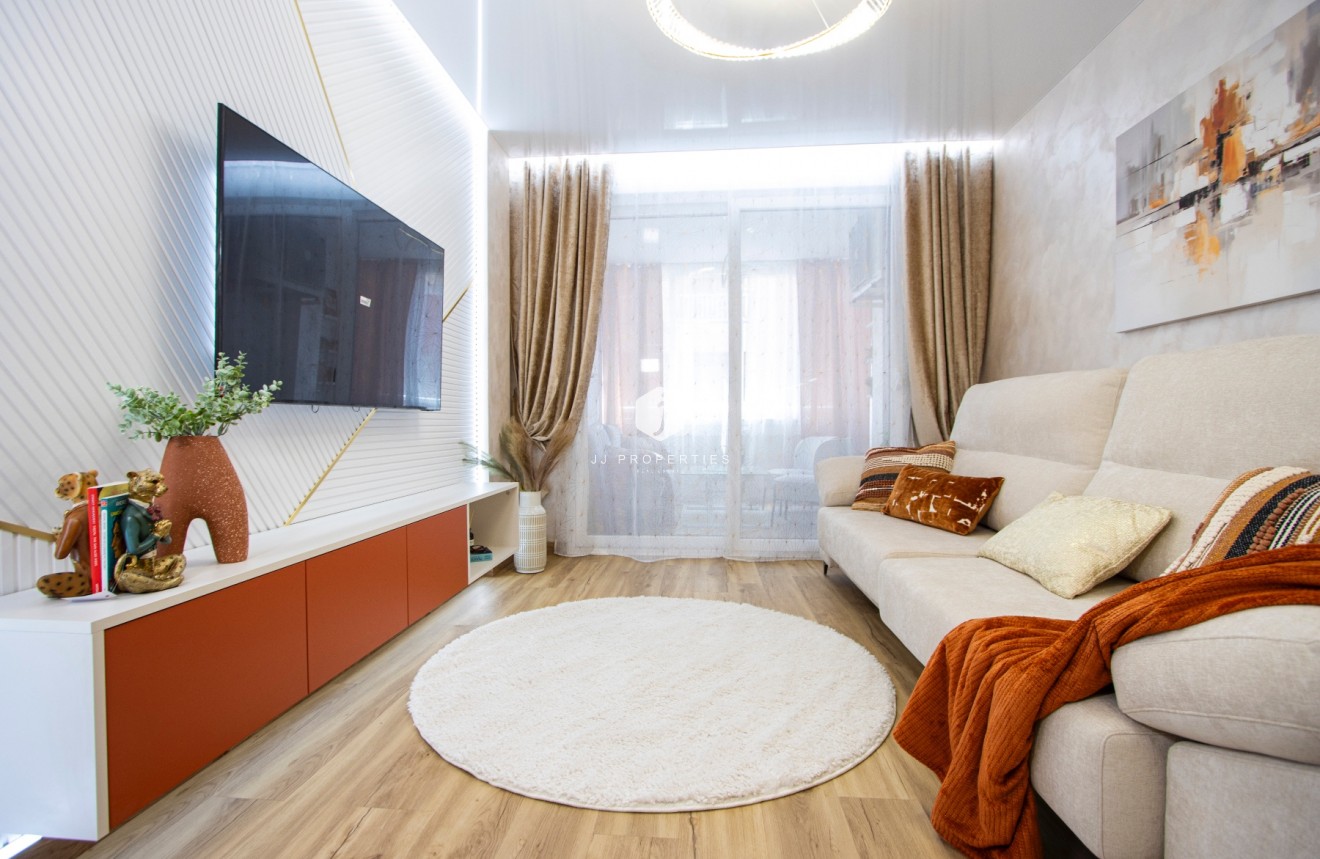 Segunda mano - Apartamento / piso -
Torrevieja - Costa Blanca