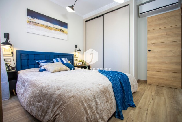 Segunda mano - Apartamento / piso -
Torrevieja - Costa Blanca