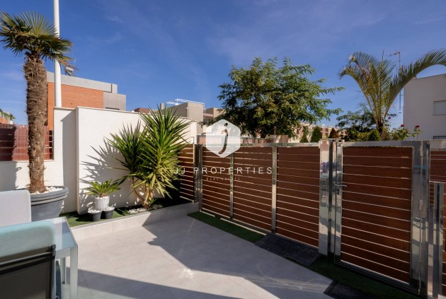 D'occasion - Villa -
Torrevieja - Aguas Nuevas 2