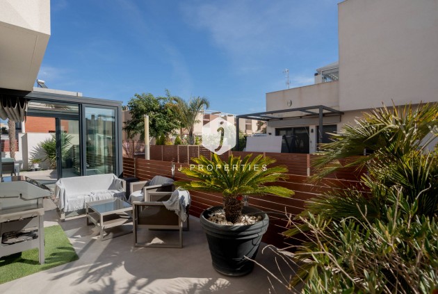 D'occasion - Villa -
Torrevieja - Aguas Nuevas 2