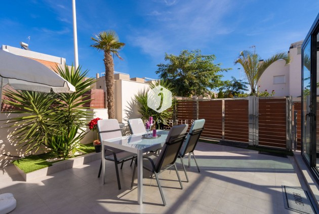 D'occasion - Villa -
Torrevieja - Aguas Nuevas 2