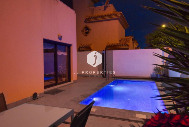 D'occasion - Villa -
Torrevieja - Aguas Nuevas 2