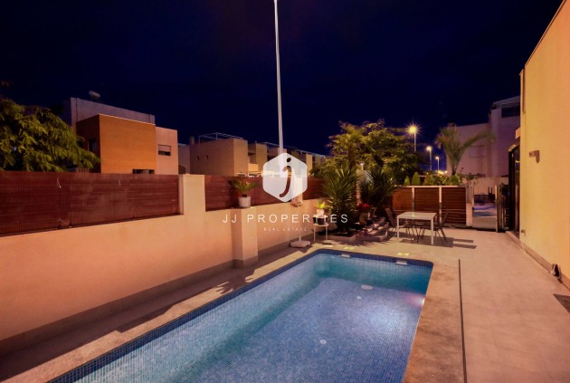 D'occasion - Villa -
Torrevieja - Aguas Nuevas 2