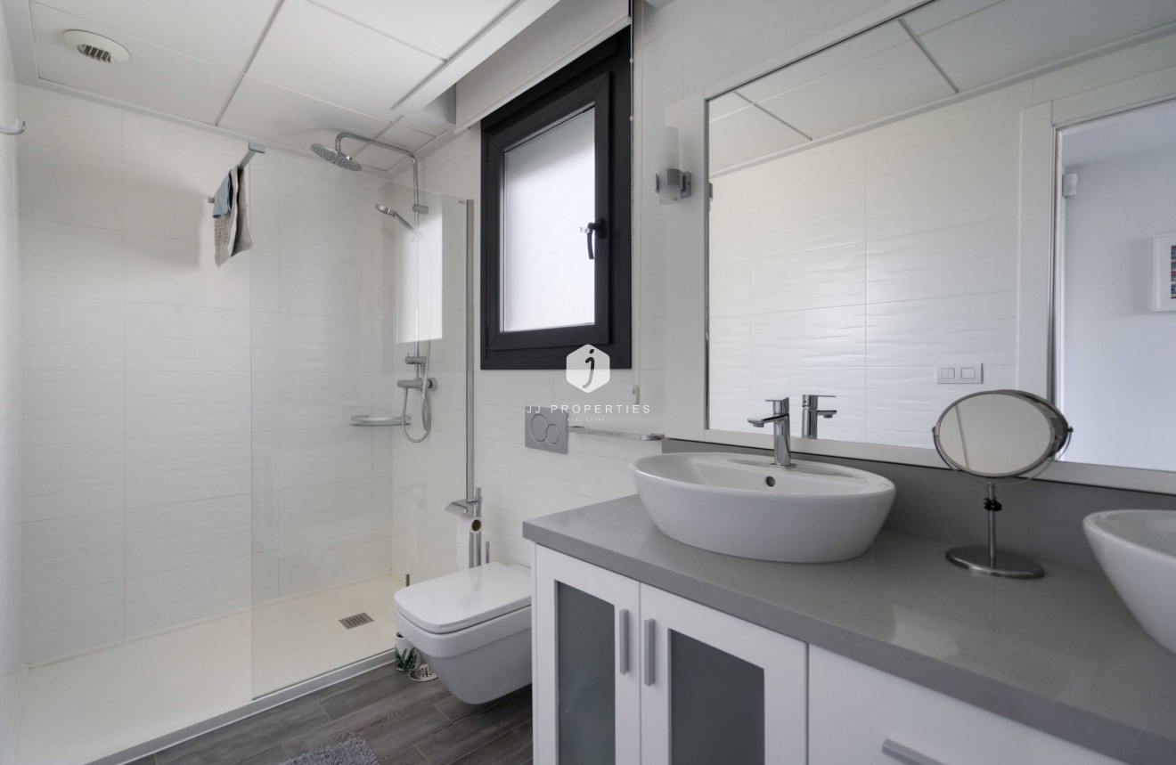 D'occasion - Villa -
Torrevieja - Aguas Nuevas 2