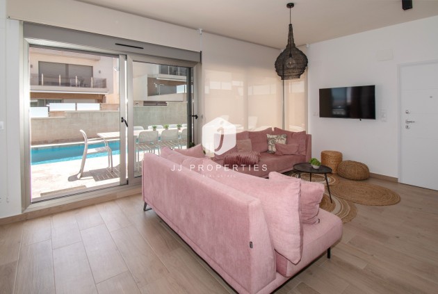 Segunda mano - Villa -
Orihuela Costa - Costa Blanca