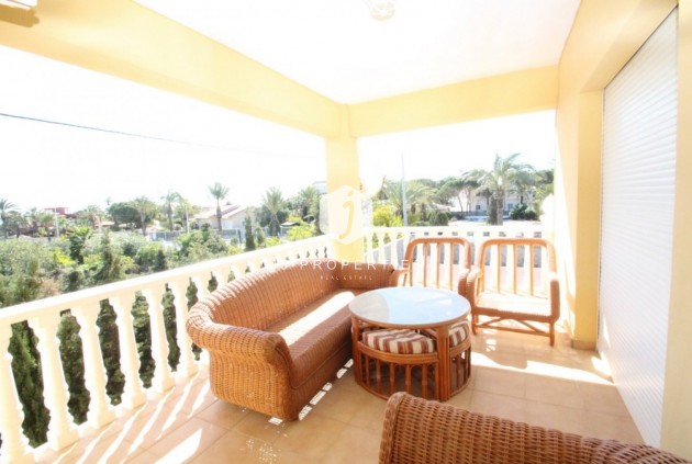 Segunda mano - Villa -
Orihuela Costa - Costa Blanca