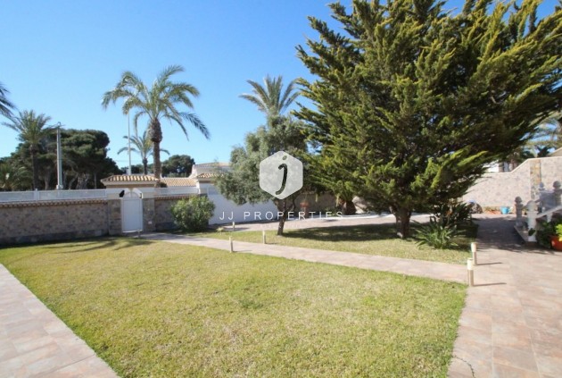 Segunda mano - Villa -
Orihuela Costa - Costa Blanca