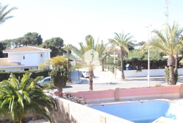 Segunda mano - Villa -
Orihuela Costa - Costa Blanca
