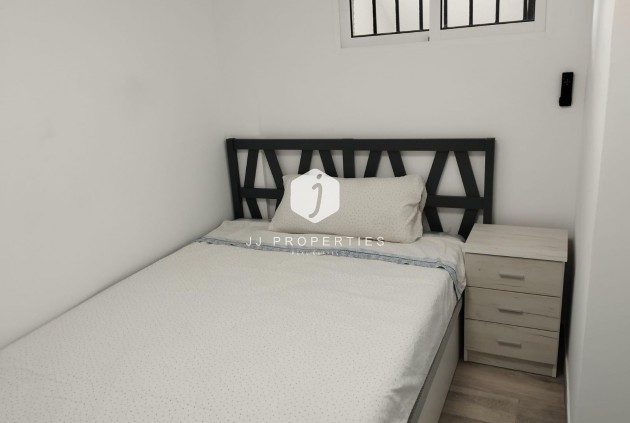 Segunda mano - Apartamento / piso -
Guardamar del Segura - Pinomar