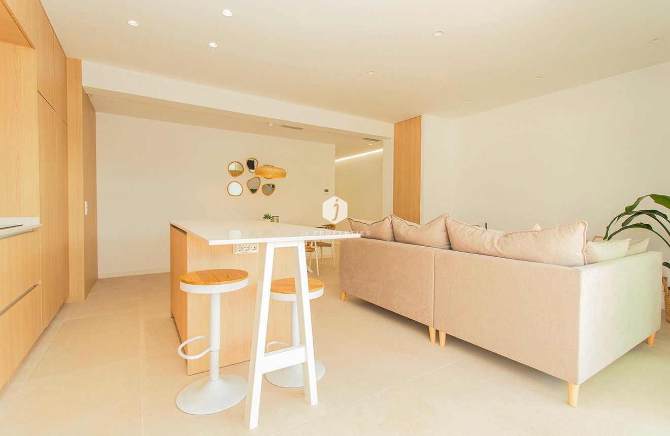 Segunda mano - Chalet -
Torrevieja - La siesta