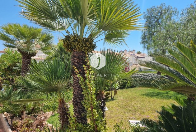 Segunda mano - Apartamento / piso -
Torrevieja - Los Balcones - Los Altos del Edén