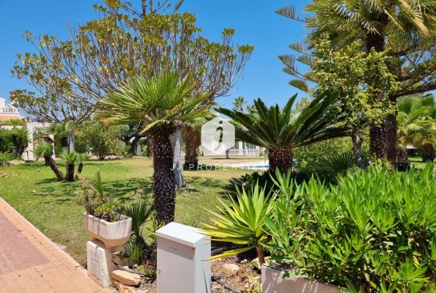 Segunda mano - Apartamento / piso -
Torrevieja - Los Balcones - Los Altos del Edén