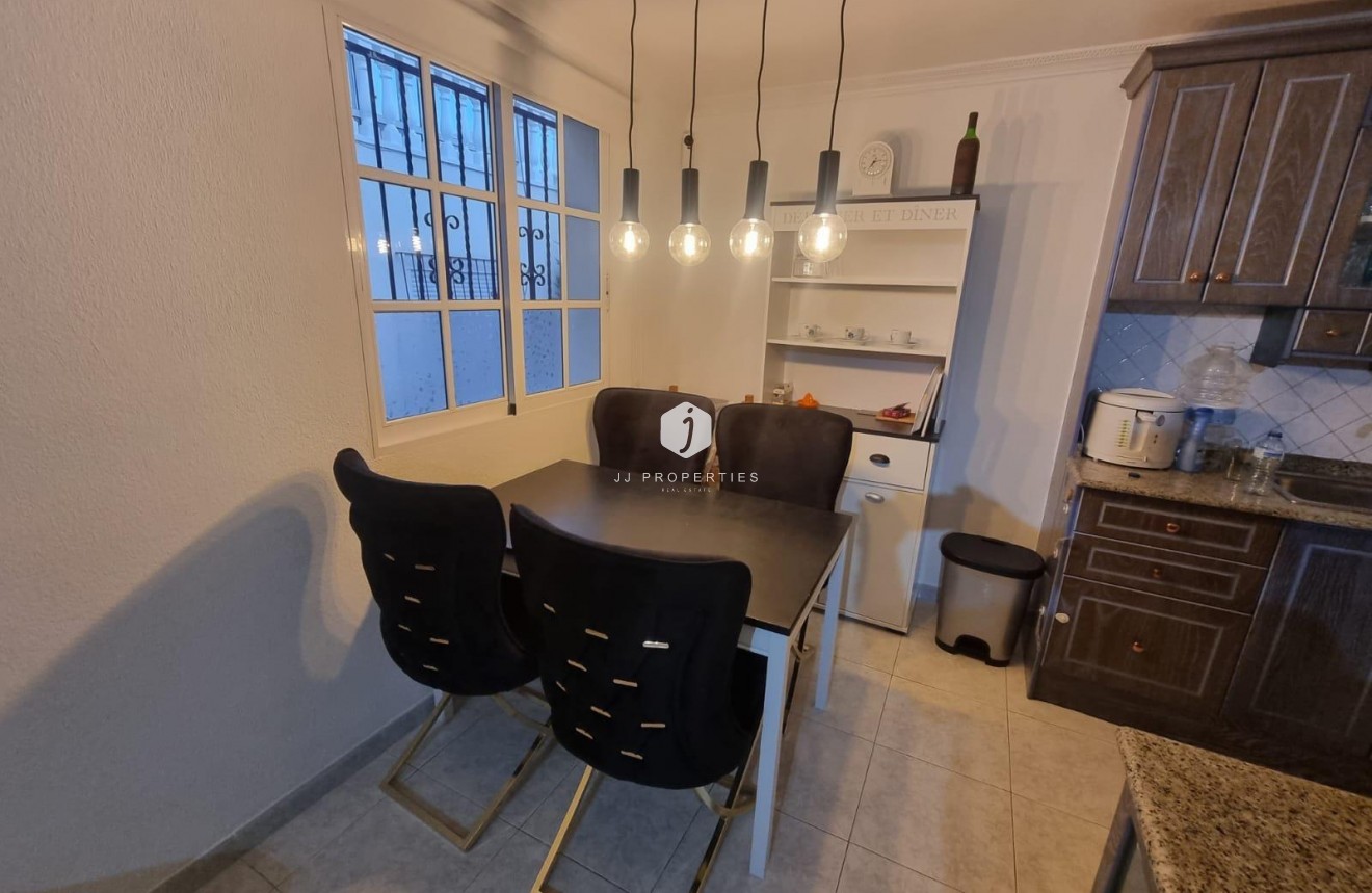 Segunda mano - Apartamento / piso -
Torrevieja - Los Balcones - Los Altos del Edén