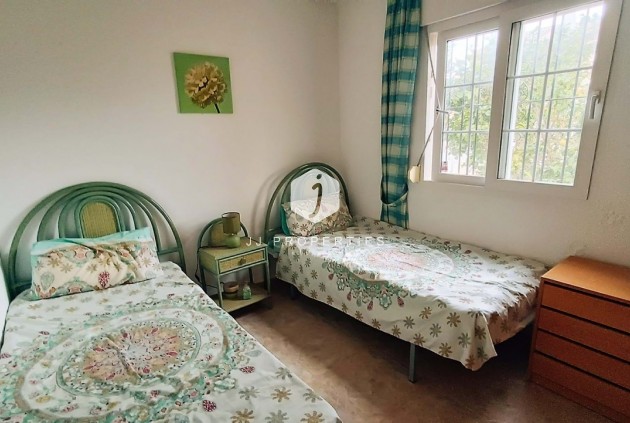 Segunda mano - Chalet -
Playa Flamenca - Costa Blanca