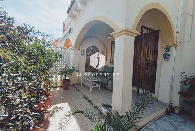 Segunda mano - Chalet -
Playa Flamenca - Costa Blanca