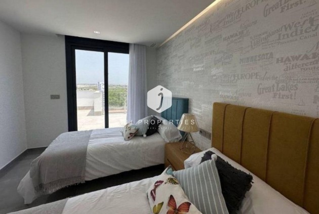 Resale - Villa -
Torrevieja - Los Balcones - Los Altos del Edén