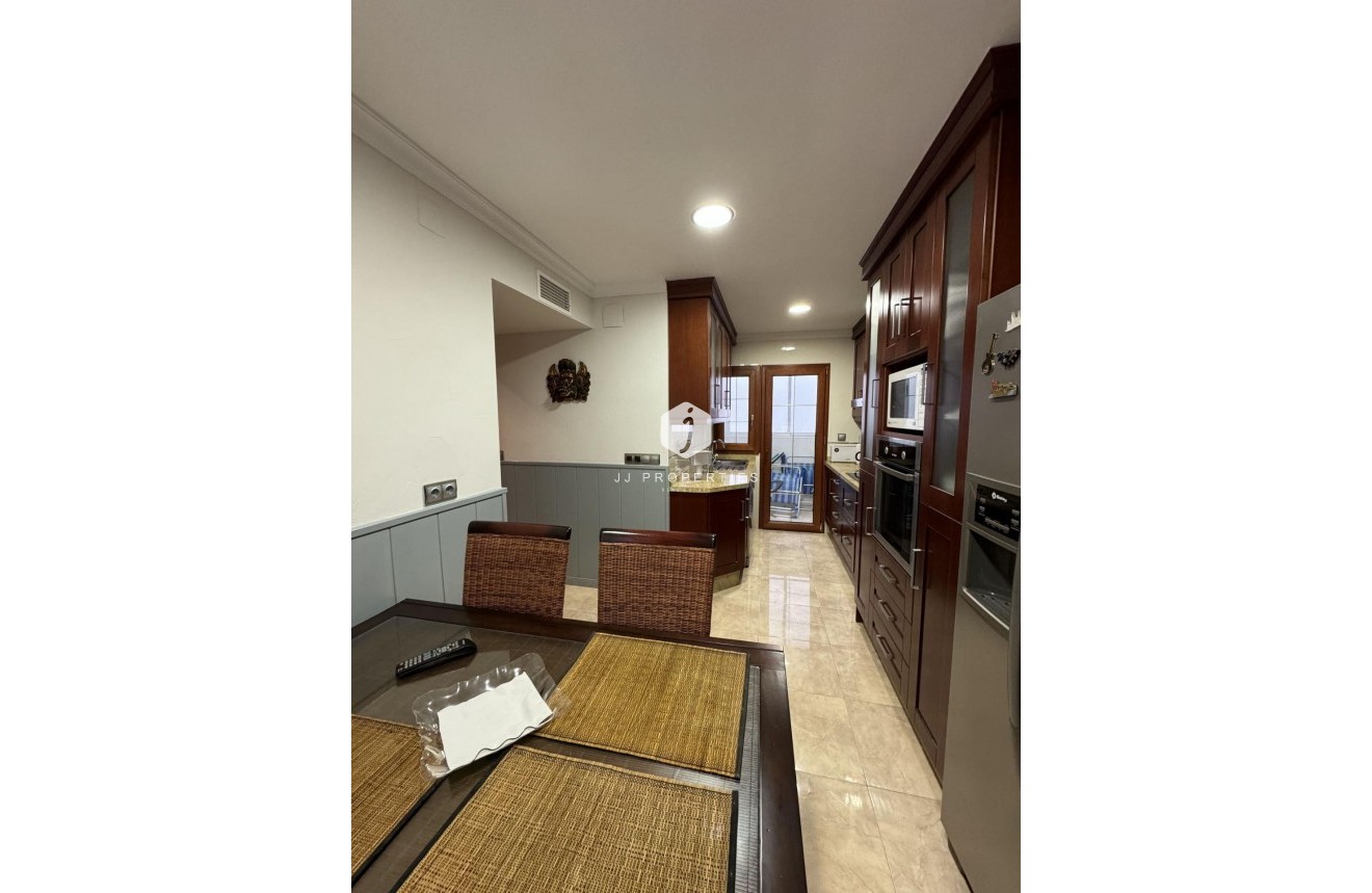 Segunda mano - Apartamento / piso -
Torrevieja - Playa del Cura