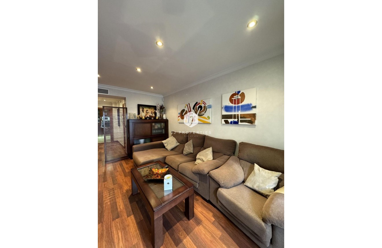 Segunda mano - Apartamento / piso -
Torrevieja - Playa del Cura