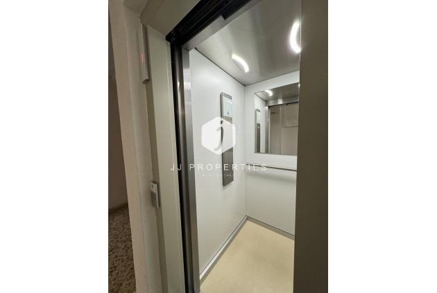 Segunda mano - Apartamento / piso -
Torrevieja - Playa del Cura