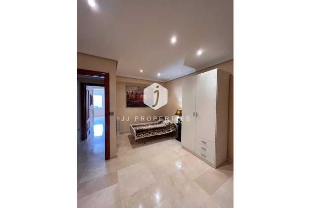 Segunda mano - Duplex -
Torrevieja