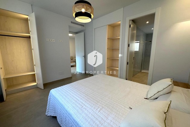 Segunda mano - Apartamento / piso -
Torrevieja - Playa del Cura