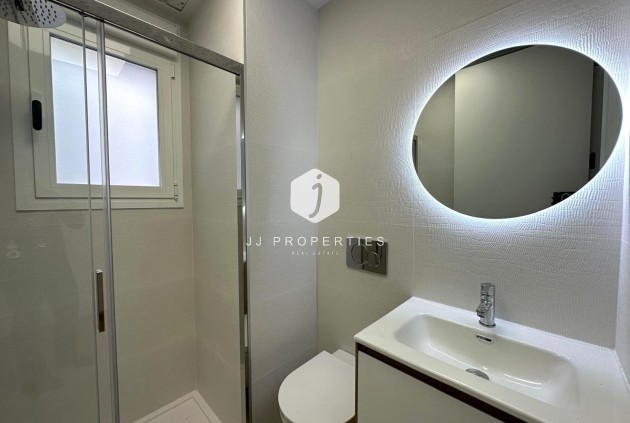 Segunda mano - Apartamento / piso -
Torrevieja - Playa del Cura