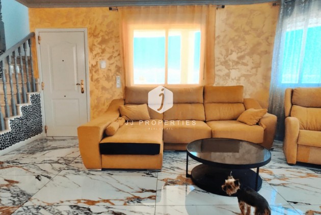 Segunda mano - Chalet -
San Miguel de Salinas - Mirador De San Miguel