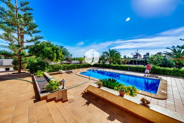 Segunda mano - Villa -
Los Montesinos - Montesinos  Los