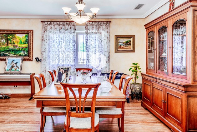 Segunda mano - Villa -
Los Montesinos - Montesinos  Los