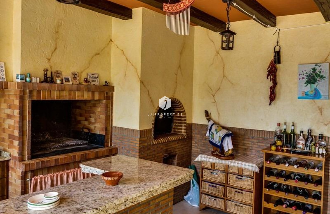 Segunda mano - Villa -
Los Montesinos - Montesinos  Los