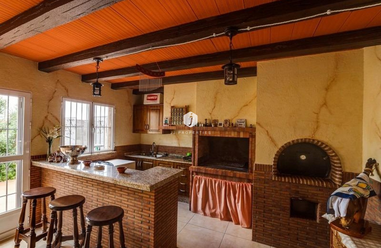 Segunda mano - Villa -
Los Montesinos - Montesinos  Los