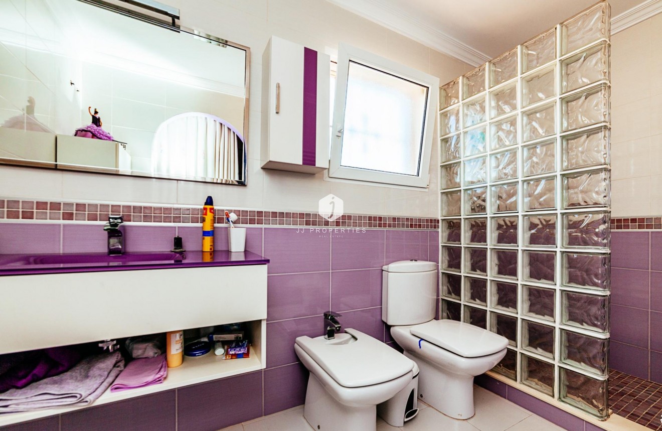 Segunda mano - Villa -
Los Montesinos - Montesinos  Los