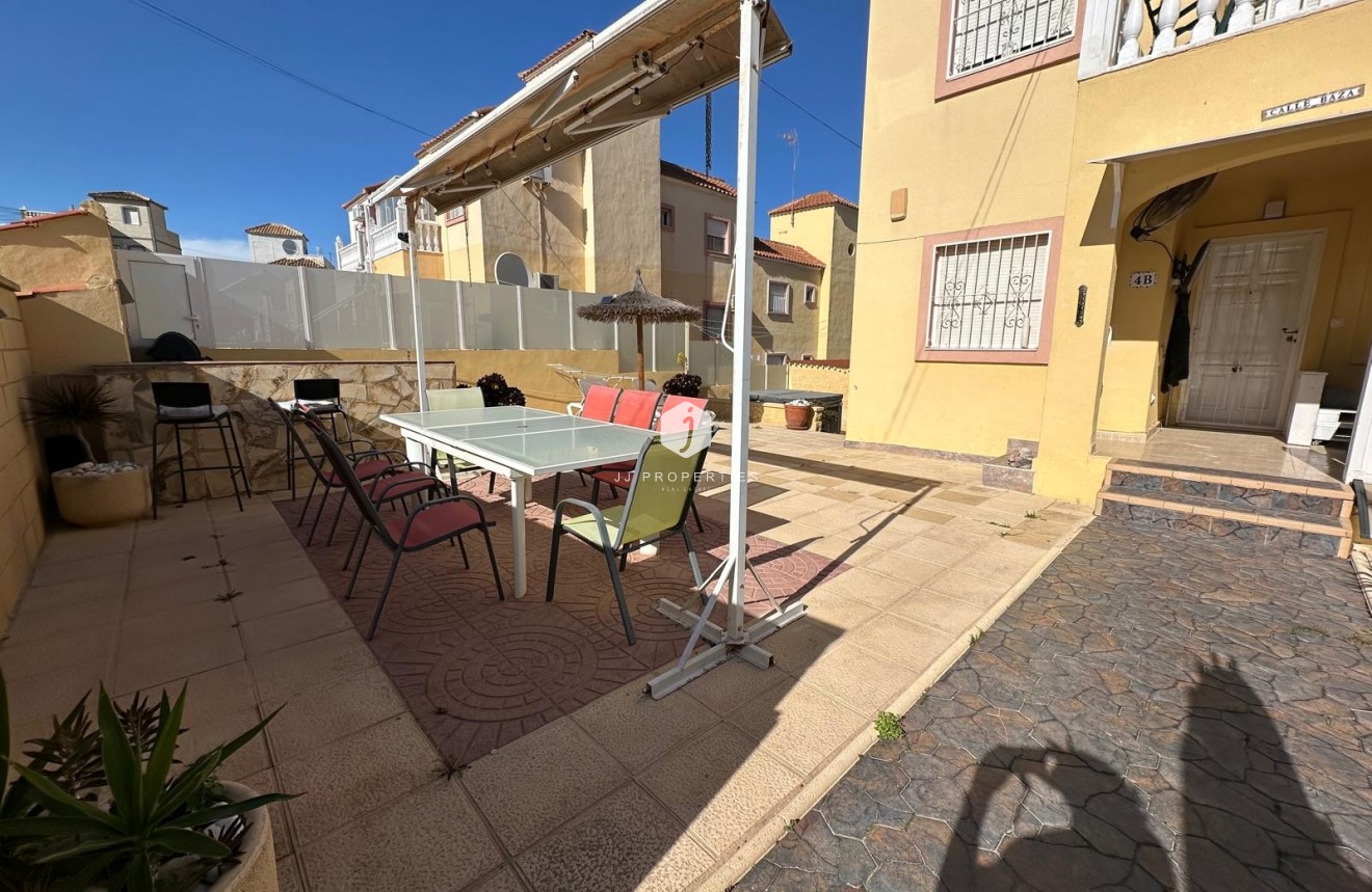Segunda mano - Apartamento / piso -
San Miguel de Salinas - Inland